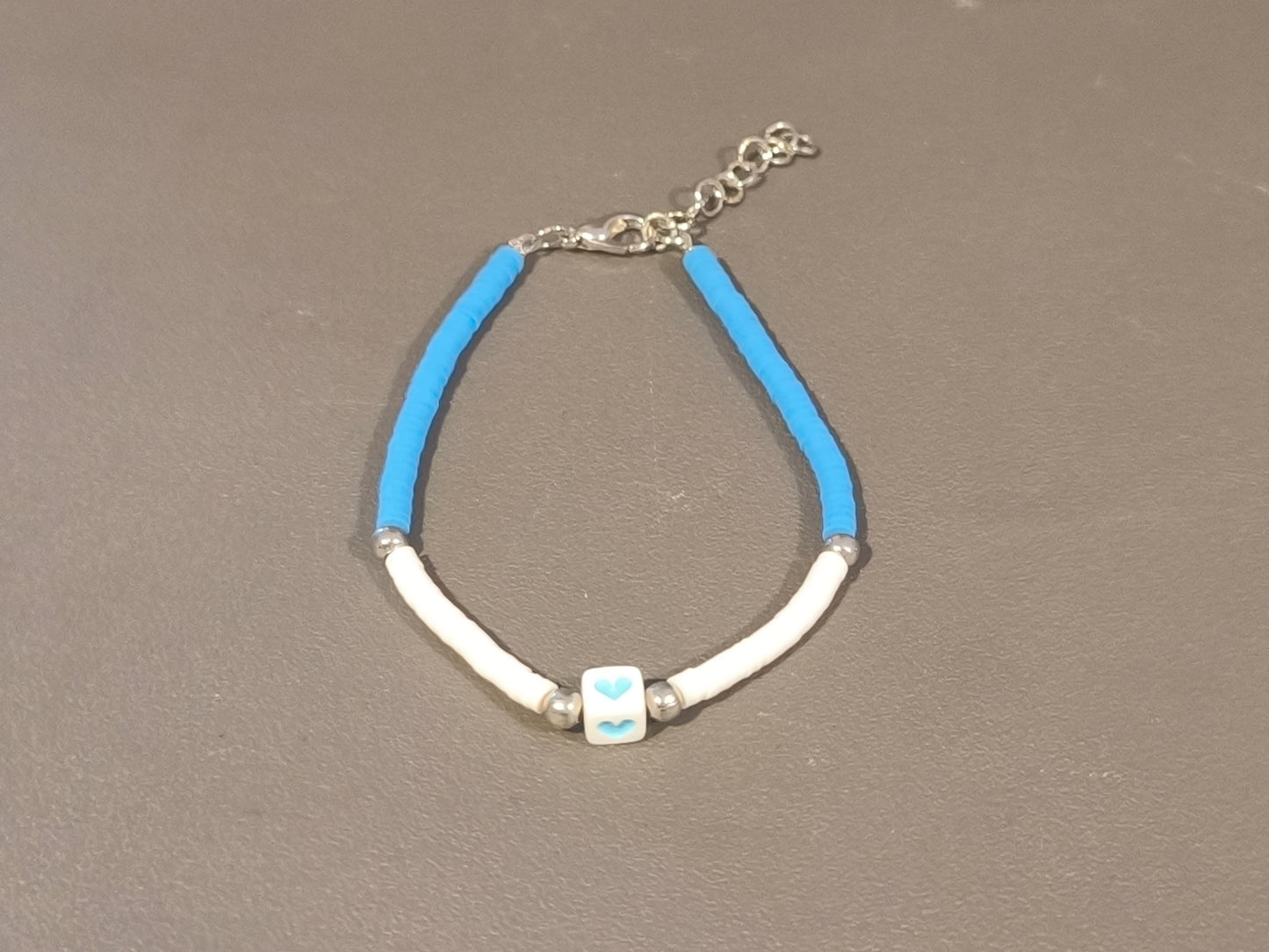 Bracelet bleu et blanc coeur