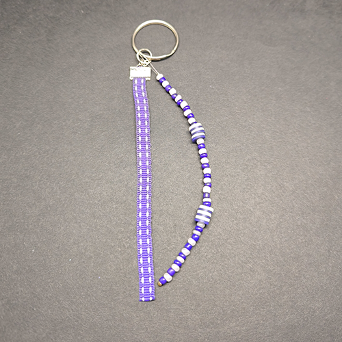 Porte-clés en perles violette